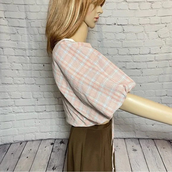 NWT New dRA Plaid Puff Sleeve Crop Top Size L - Picture 3 of 10